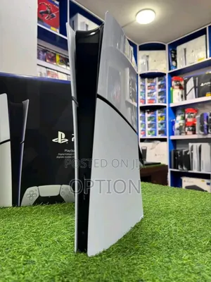 Ps5 Slim With No Games and Pad