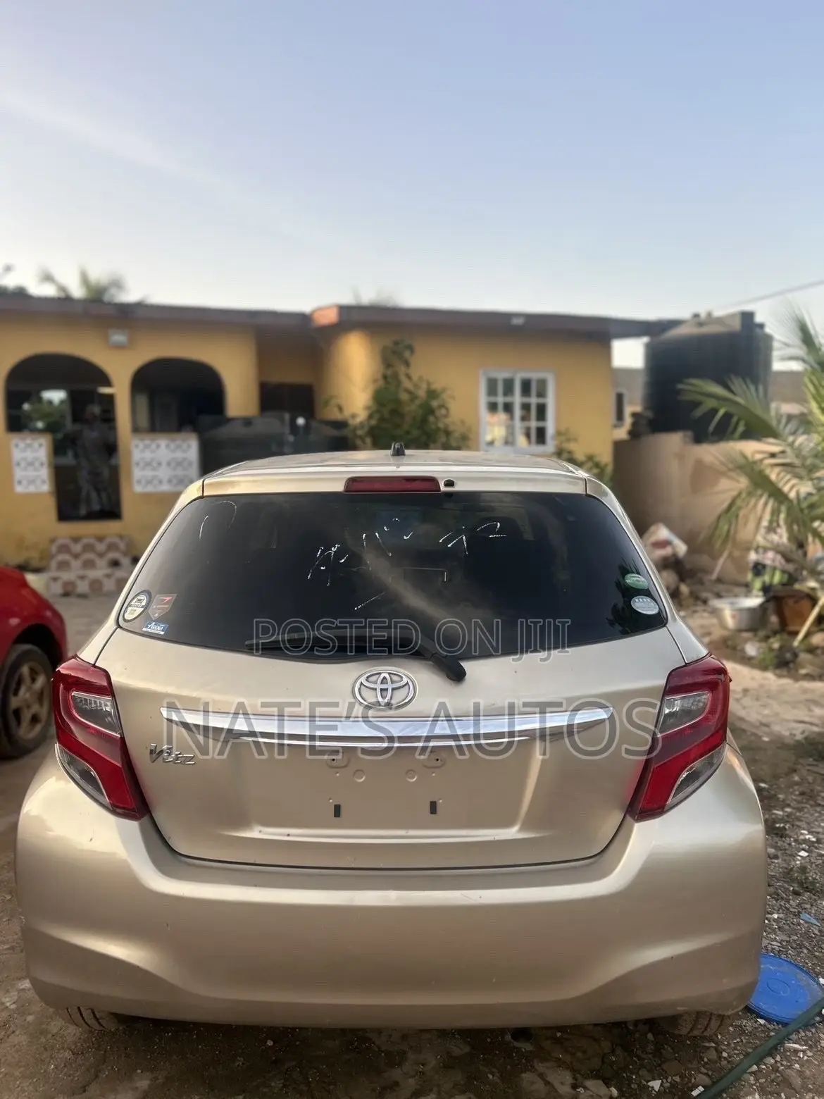 Toyota Vitz 1.3 AWD 3dr 2015