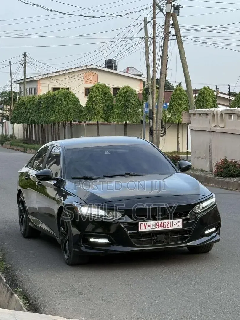 Honda Accord Sport (1.5L 4cyl Turbo 6M) 2019 Gray