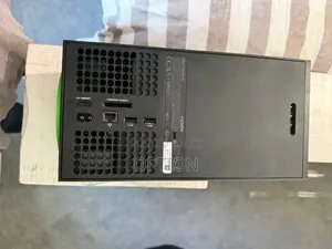 2tb Xbox With No Game and Pad