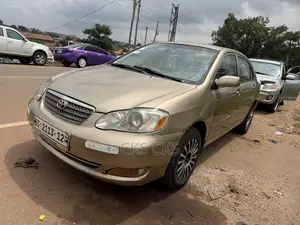 Toyota Corolla 2006 Gold