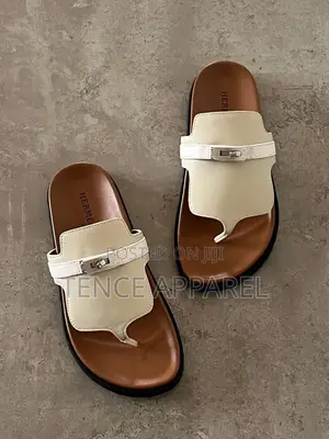 Hermes Slipped