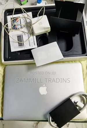 New Laptop Apple MacBook Pro 16GB Intel Core i7 SSHD (Hybrid) 256GB
