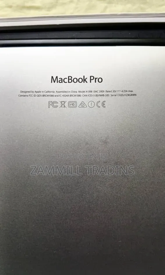 New Laptop Apple MacBook Pro 16GB Intel Core i7 SSHD (Hybrid) 256GB