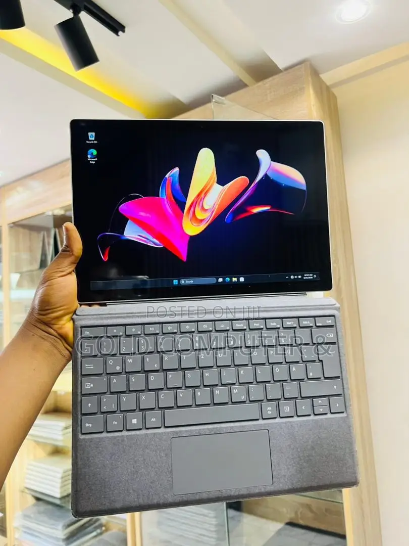 Laptop Microsoft Surface Pro 7 8GB Intel Core i5 SSD 256GB