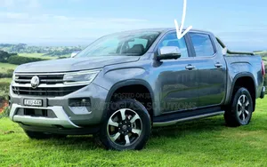 2022 Vw Amarok Front Left Door Glass Available