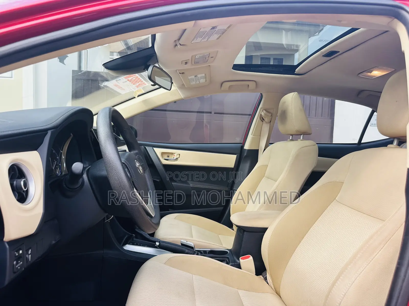 Toyota Corolla LE ECO 4dr Sedan (1.8L 4cyl CVT) 2017 Red