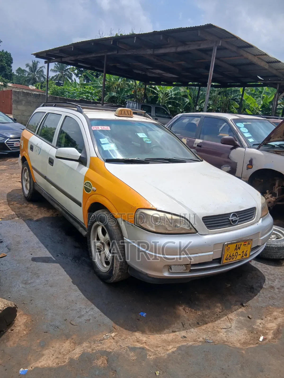 Opel Astra 2001 White