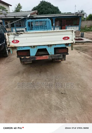 Strong and Moving Truck for Sell at Affordable Price