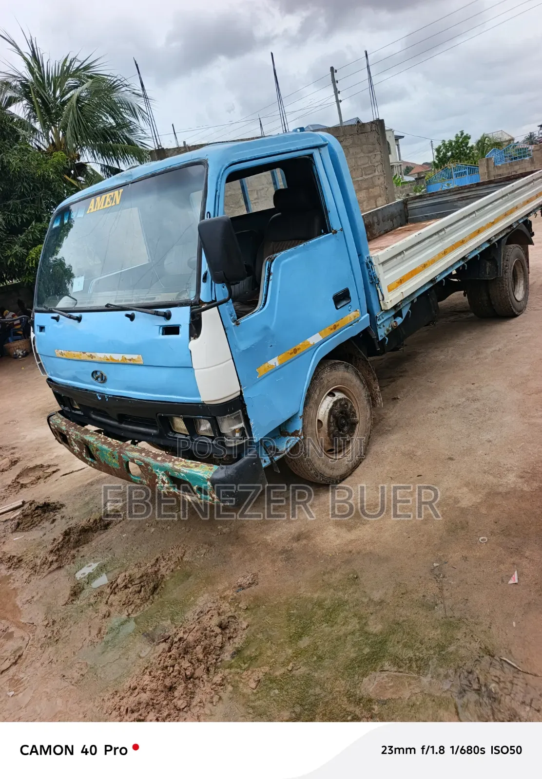 Strong and Moving Truck for Sell at Affordable Price