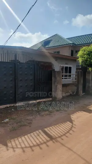4bdrm House in Amrahia for sale