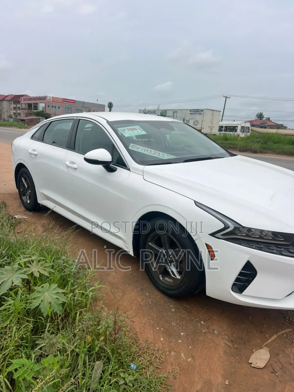 Kia K5 2022 White