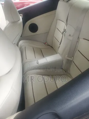 Lexus IS 250 2015 Red