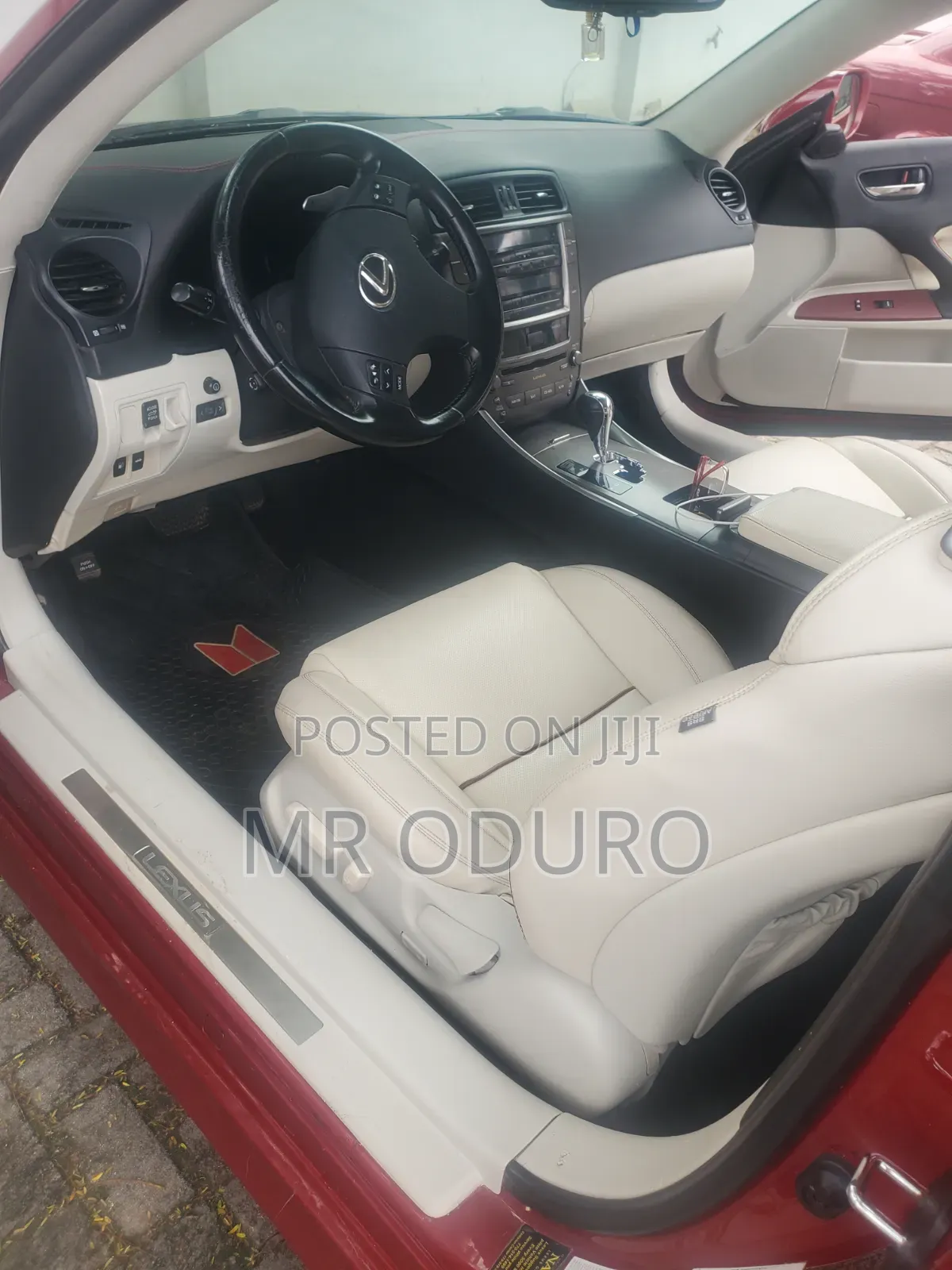 Lexus IS 250 2015 Red