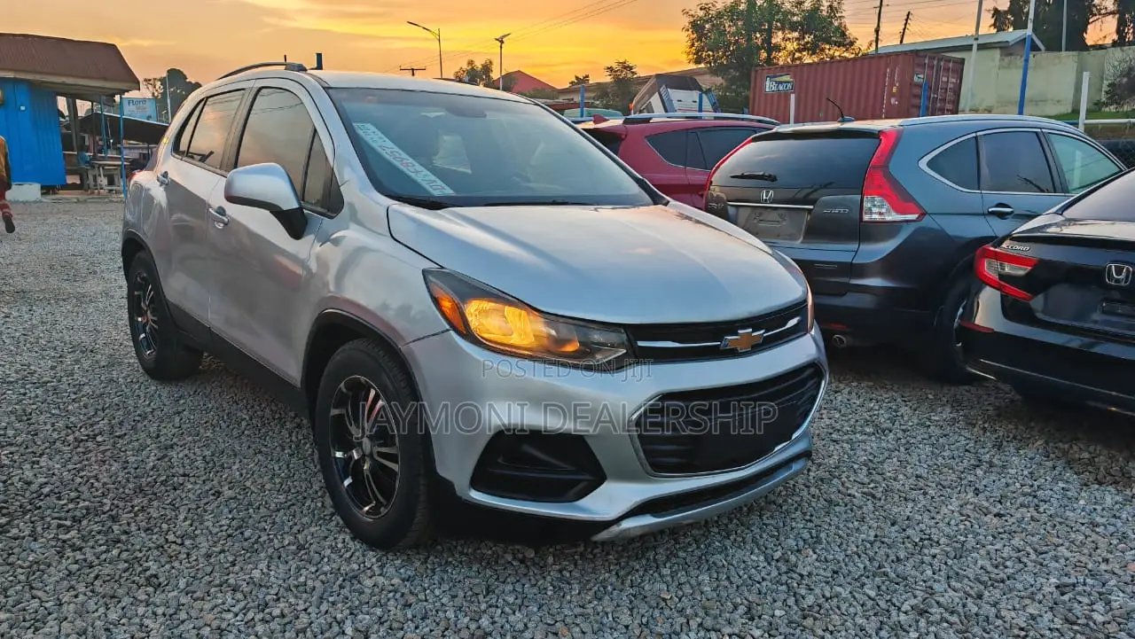 Chevrolet Trax 2019 Silver