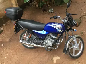 Bajaj Boxer 125 2020 Blue