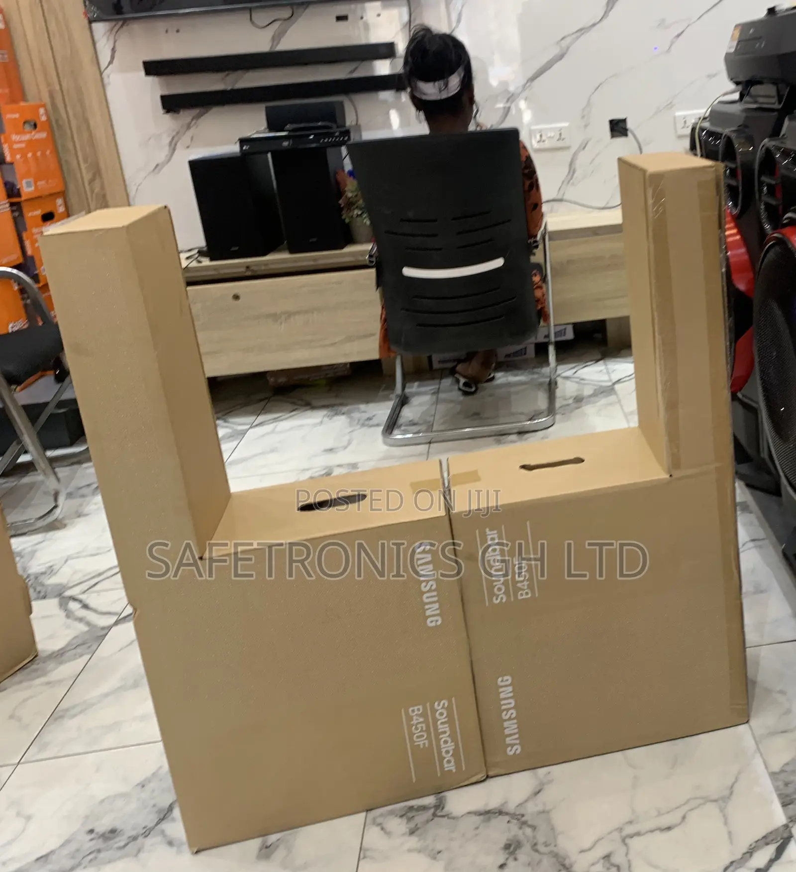 Just Buy Samsung B-Series Soundbar Hw-B450f 2.1 Ch Subwoofer (2025)