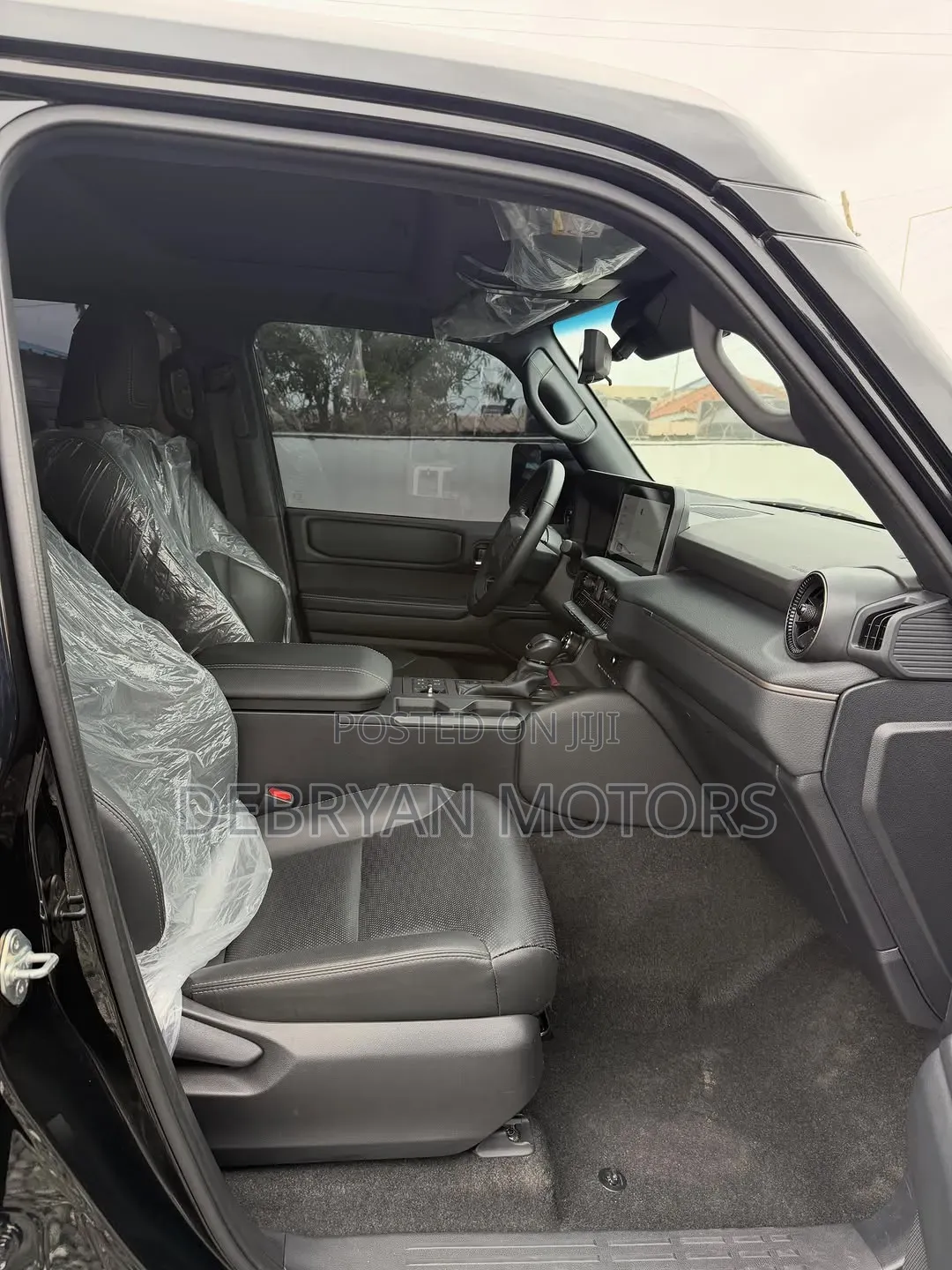 Toyota Land Cruiser Prado 2.4 Petrol 2025 Black
