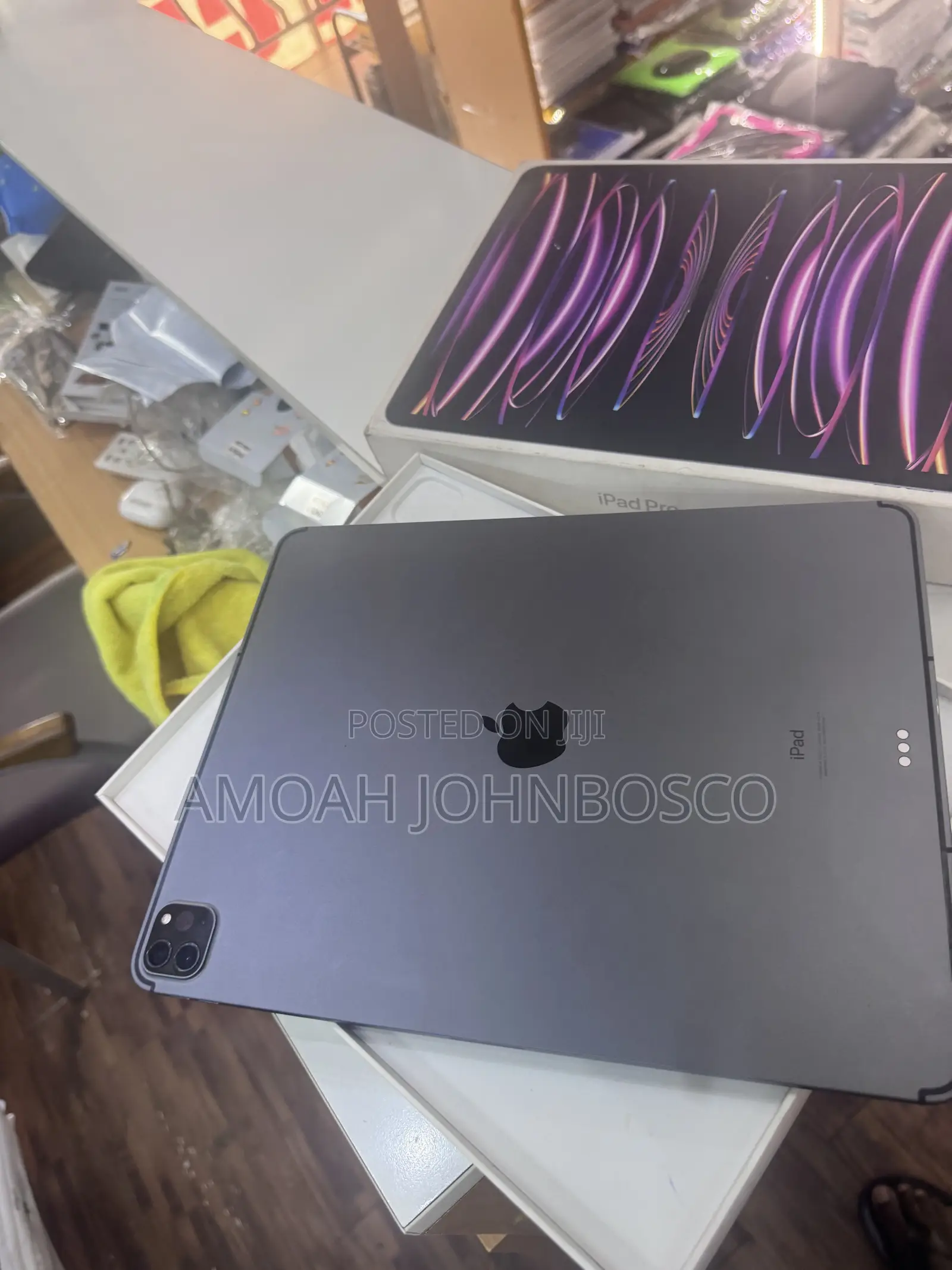 Apple iPad Pro 12.9 (2021) 128 GB Gray