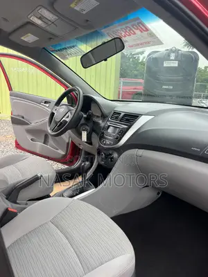 Hyundai Accent SE Sedan 2016 Red