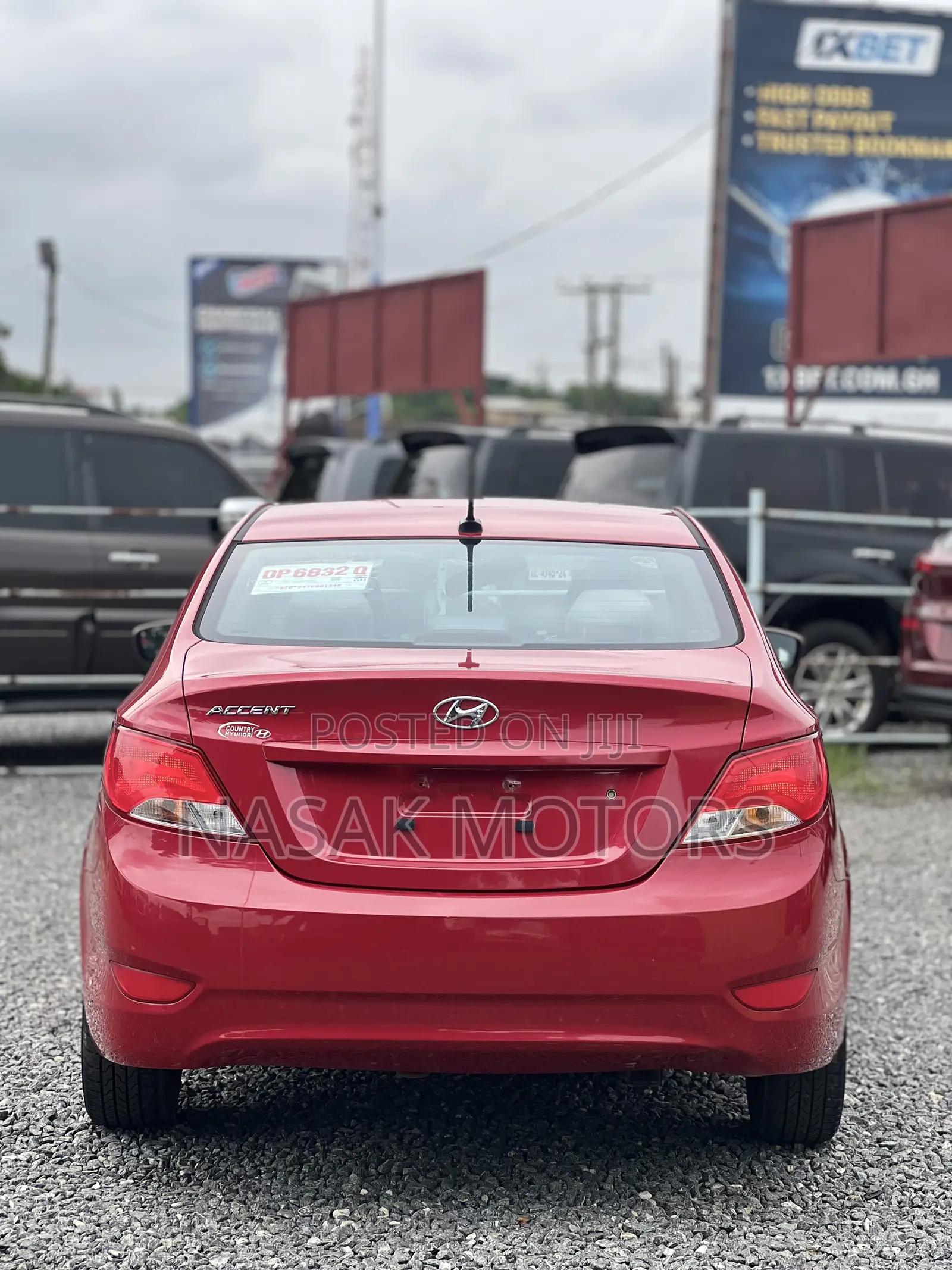 Hyundai Accent SE Sedan 2016 Red