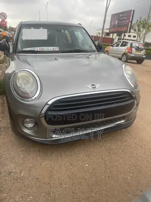 Mini Cooper 2017 Gray
