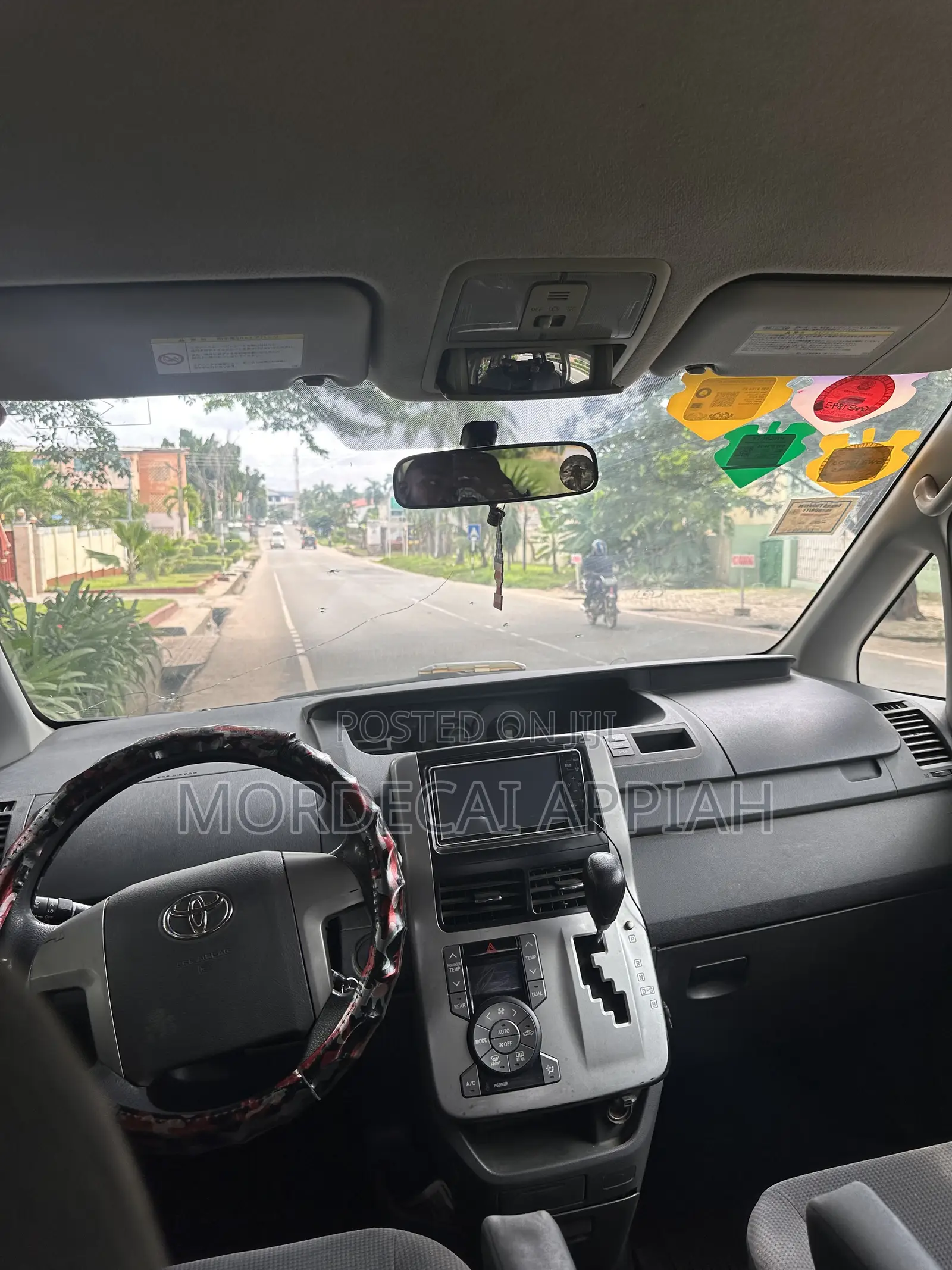 Toyota Voxy 2012 Black