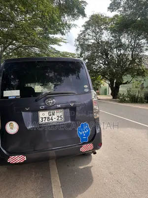 Toyota Voxy 2012 Black