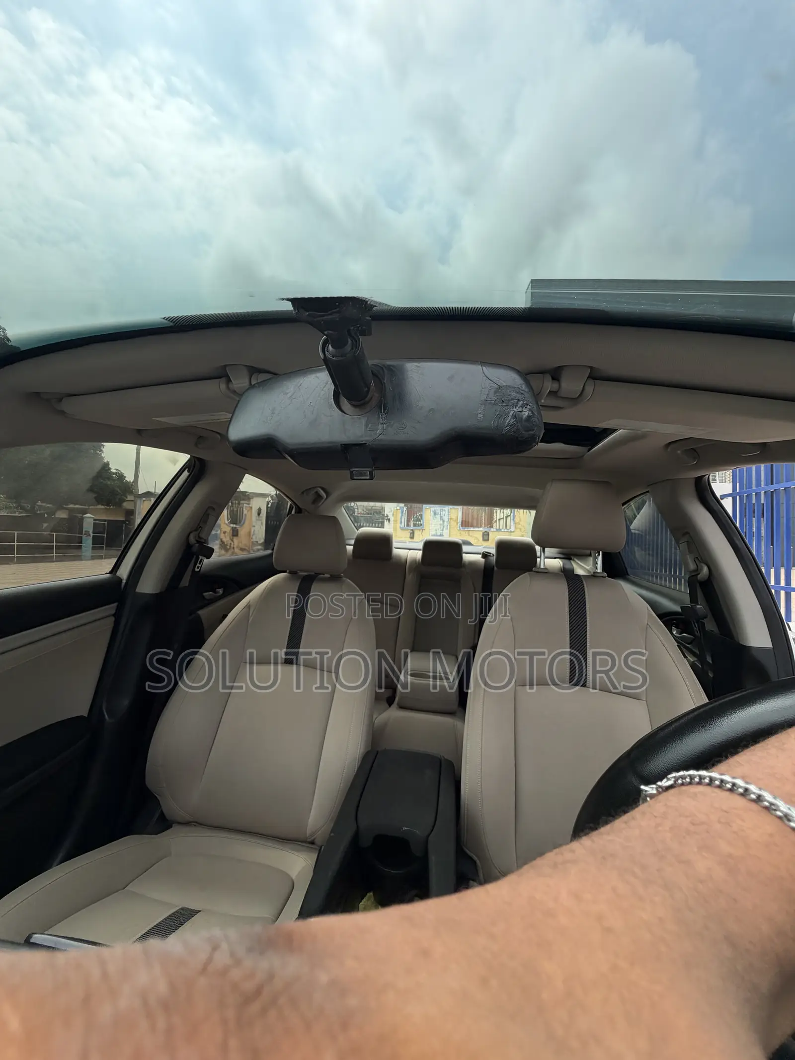 Honda Civic EX Sedan 2018 White