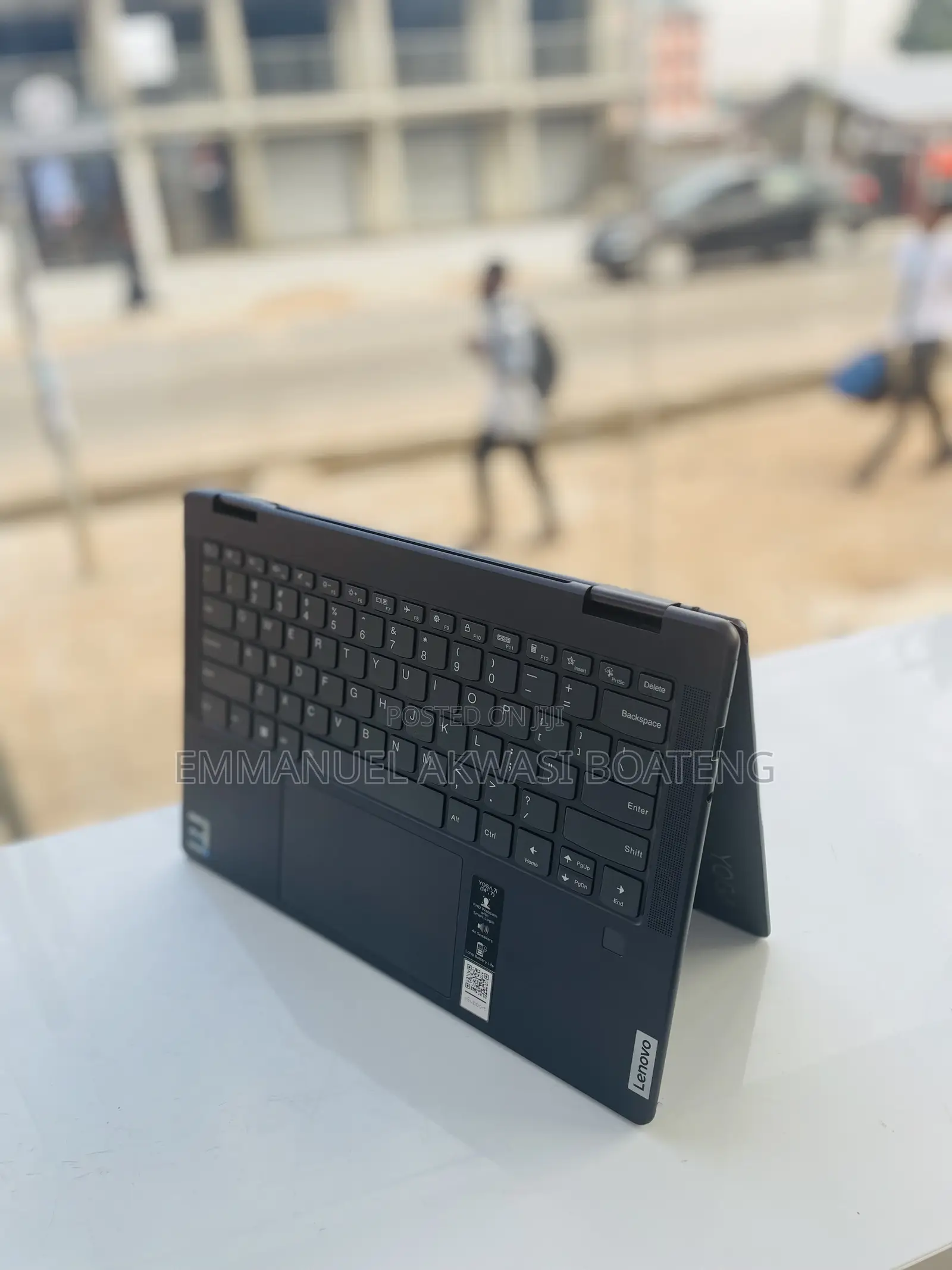 New Laptop Lenovo Yoga 7i 8GB Intel Core i5 SSD 512GB