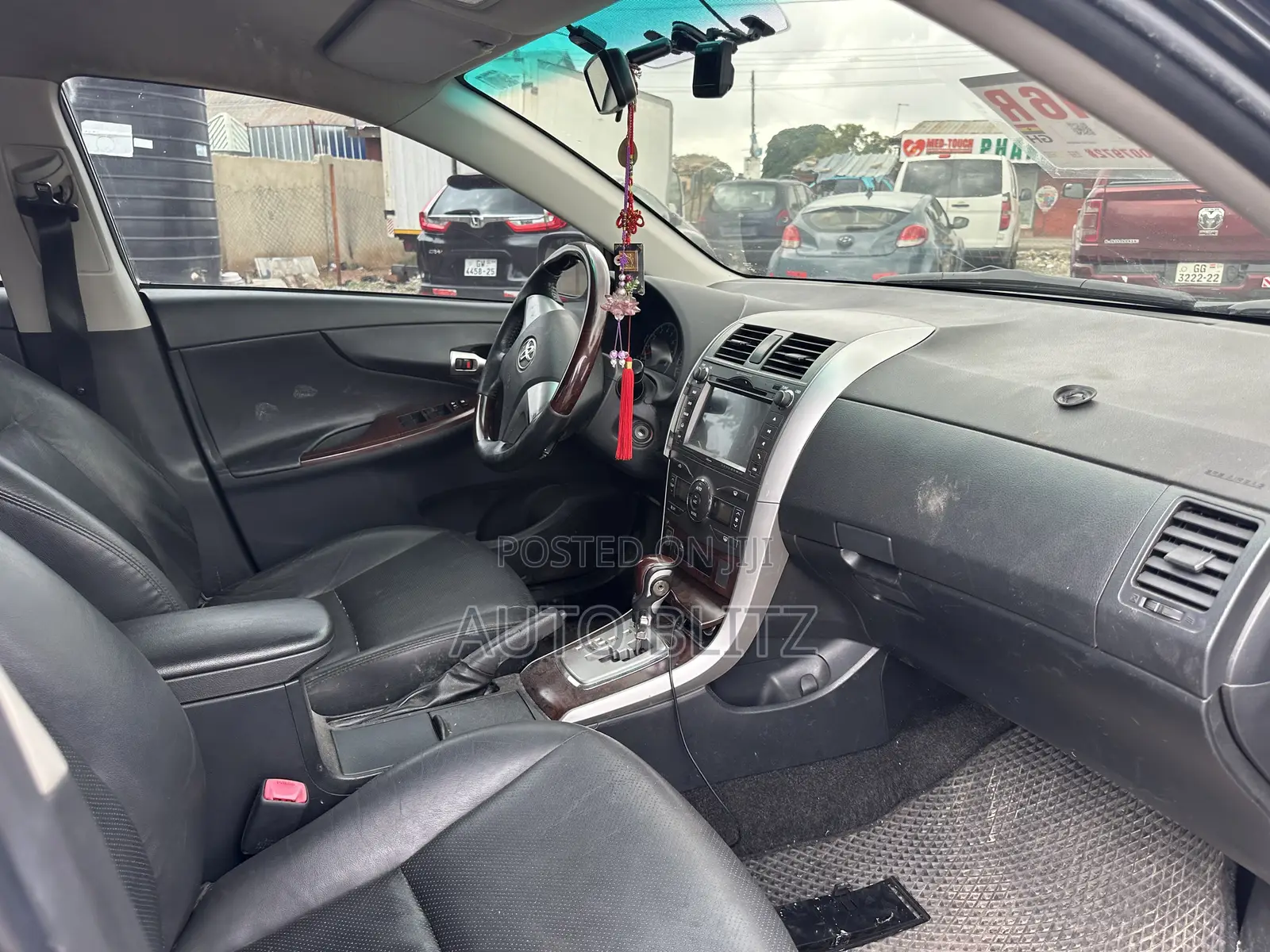 Toyota Corolla Altis 2011 Black