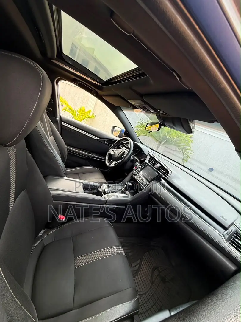 Honda Civic Sport 4dr Hatchback (1.5L 4cyl) 2017 Blue