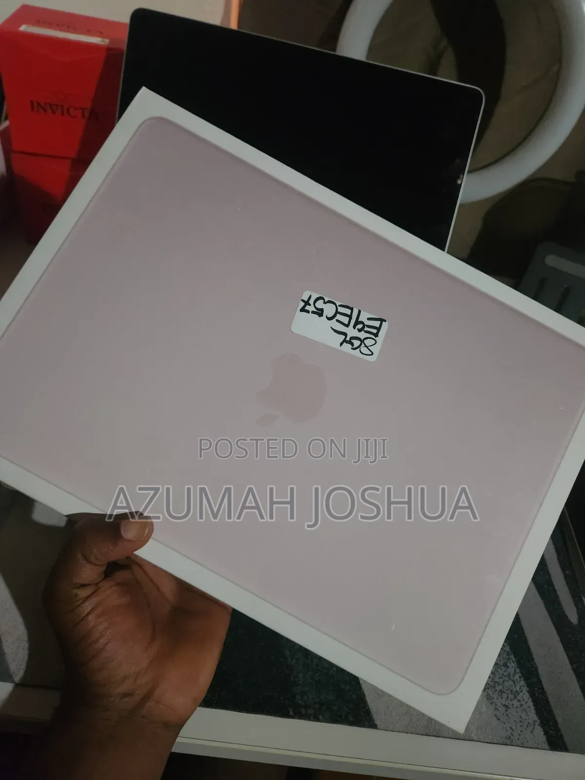 New Laptop Apple MacBook 8GB SSD 512GB