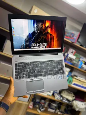 Laptop HP ZBook 15 32GB Intel Core i7 SSD 512GB