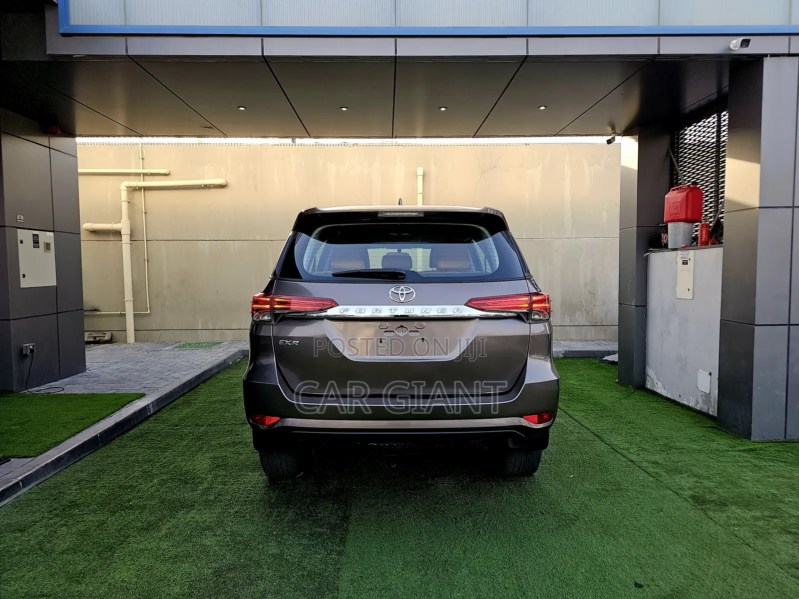 Toyota Fortuner 2.7 AWD 2019 Gray
