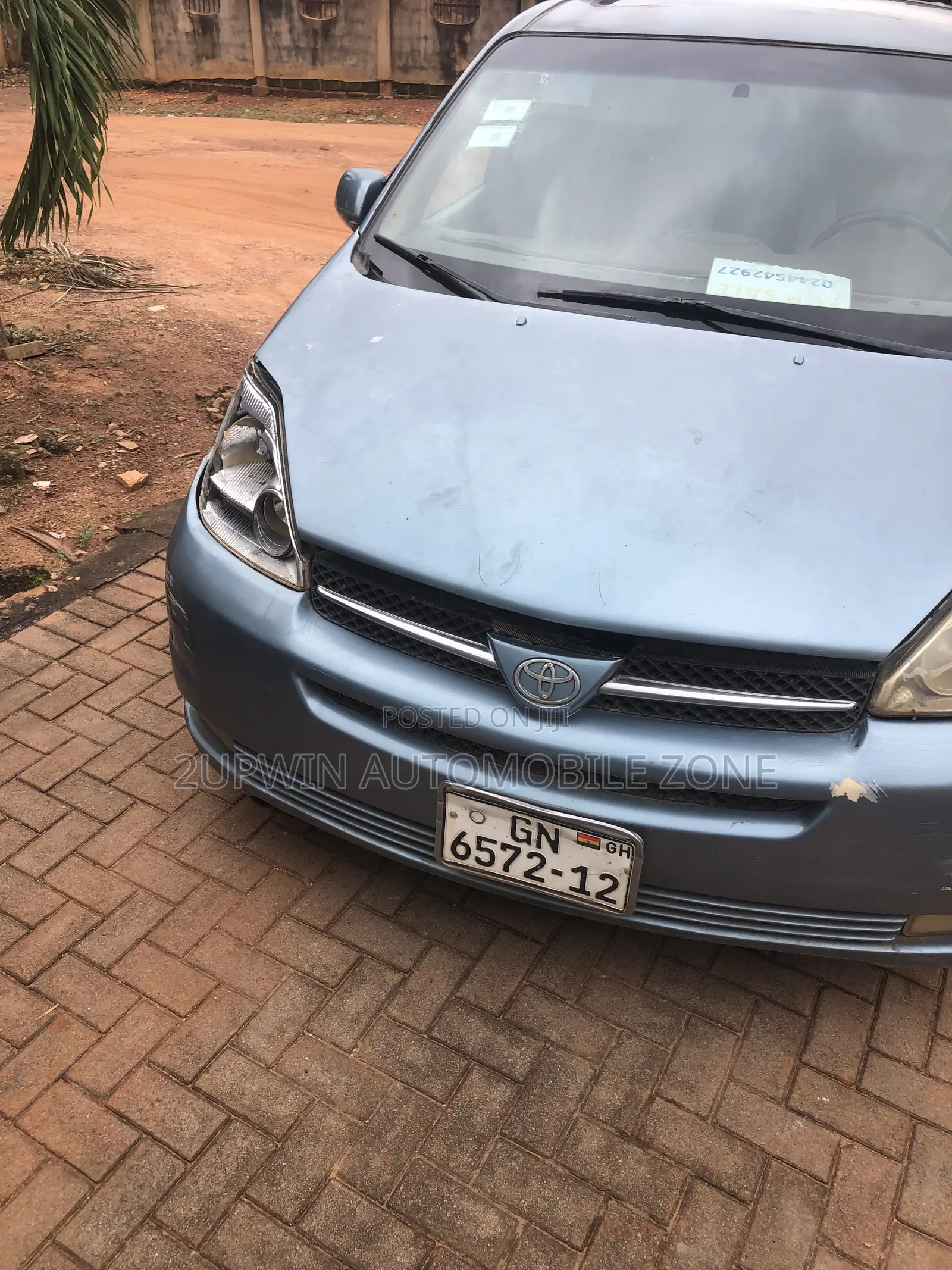Toyota Sienna 2010 Blue