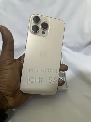 Apple iPhone 16 Pro Max 512 GB Gold