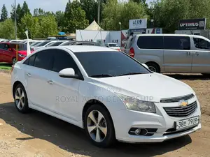 Chevrolet Cruze 2014 White
