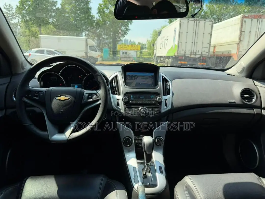 Chevrolet Cruze 2014 White