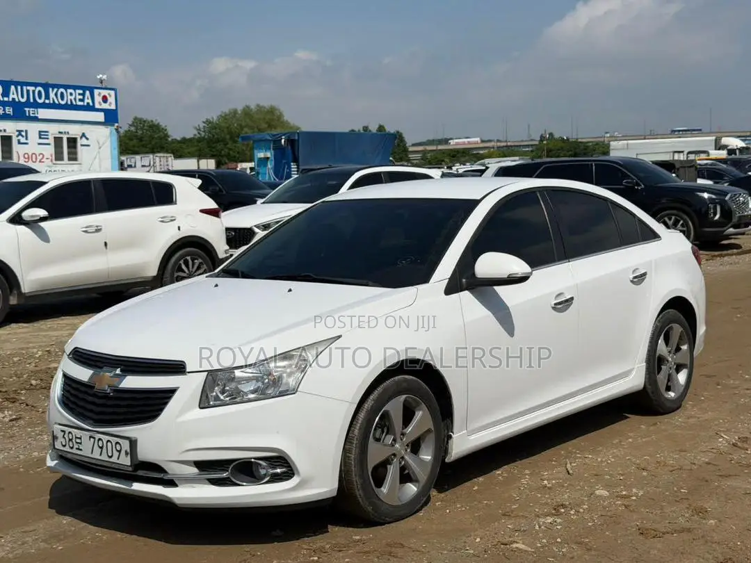 Chevrolet Cruze 2014 White