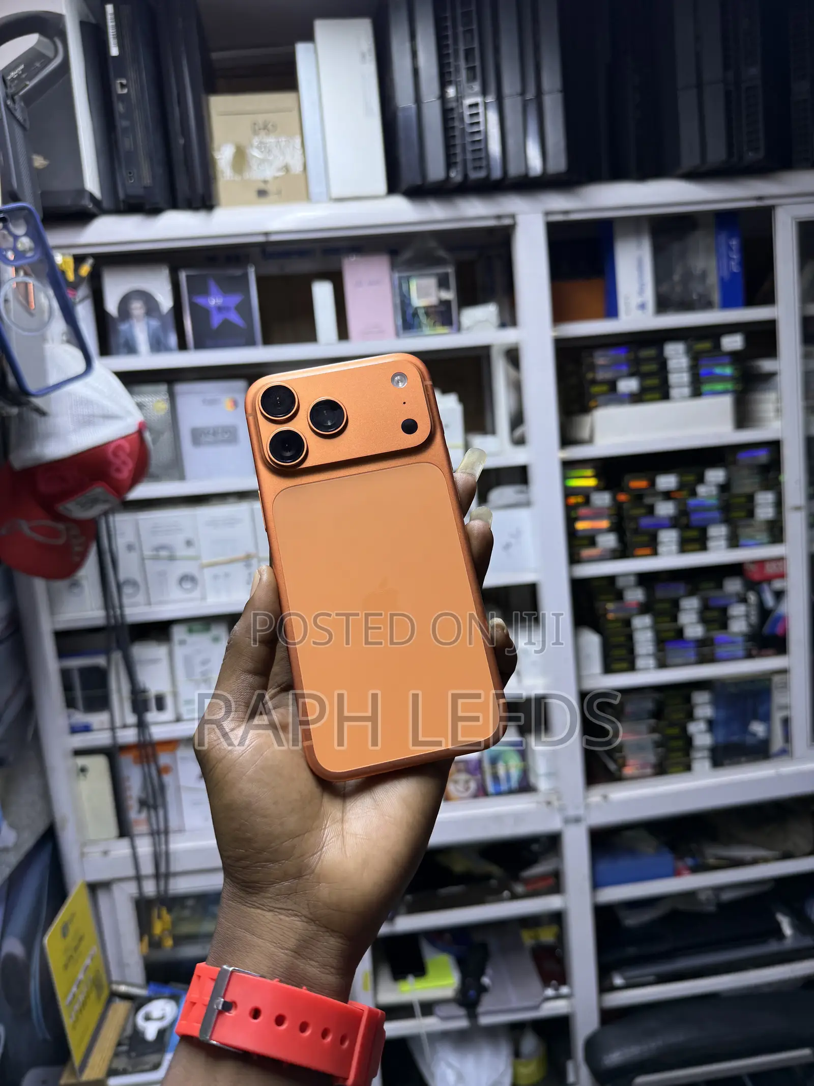 New Apple iPhone 17 Pro Max 256 GB Orange