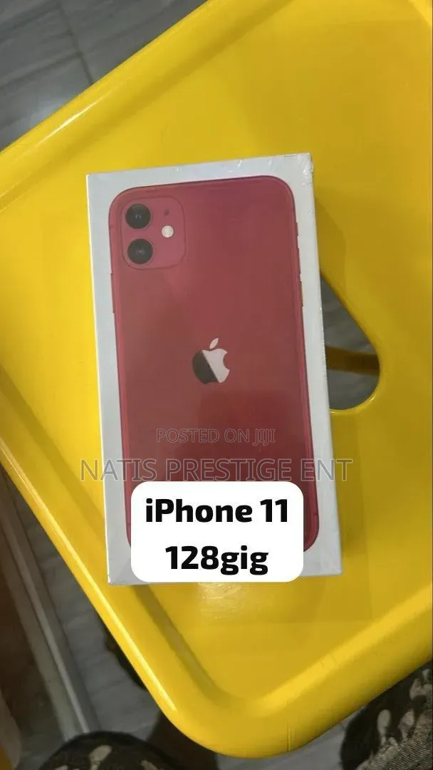 New Apple iPhone 11 128 GB Red