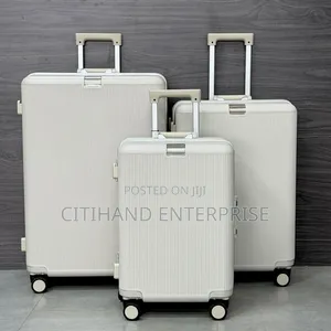 Classy Suitcase Luggage/ Travelling Bag