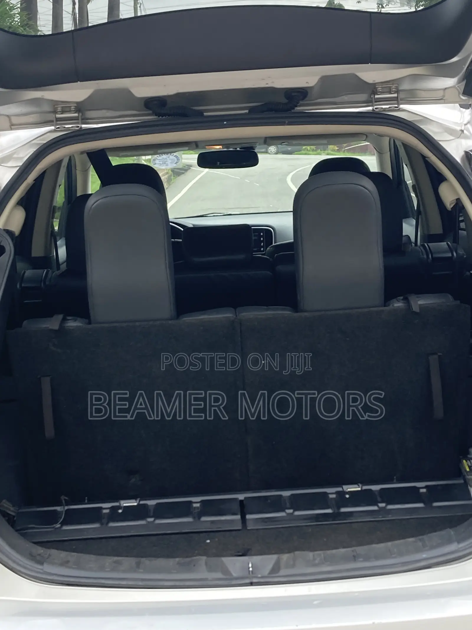 Mitsubishi Outlander SEL AWC 2019 Silver