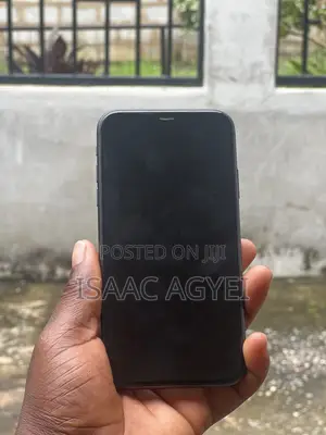 Apple iPhone 11 64 GB Black