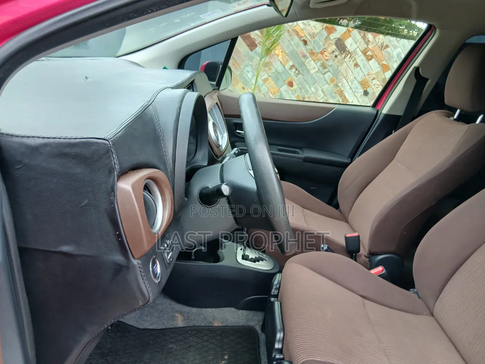 Toyota Vitz 2013 Pink