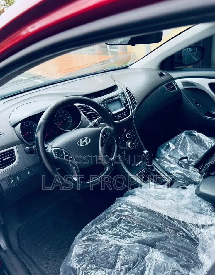Toyota Vitz 2016 Red