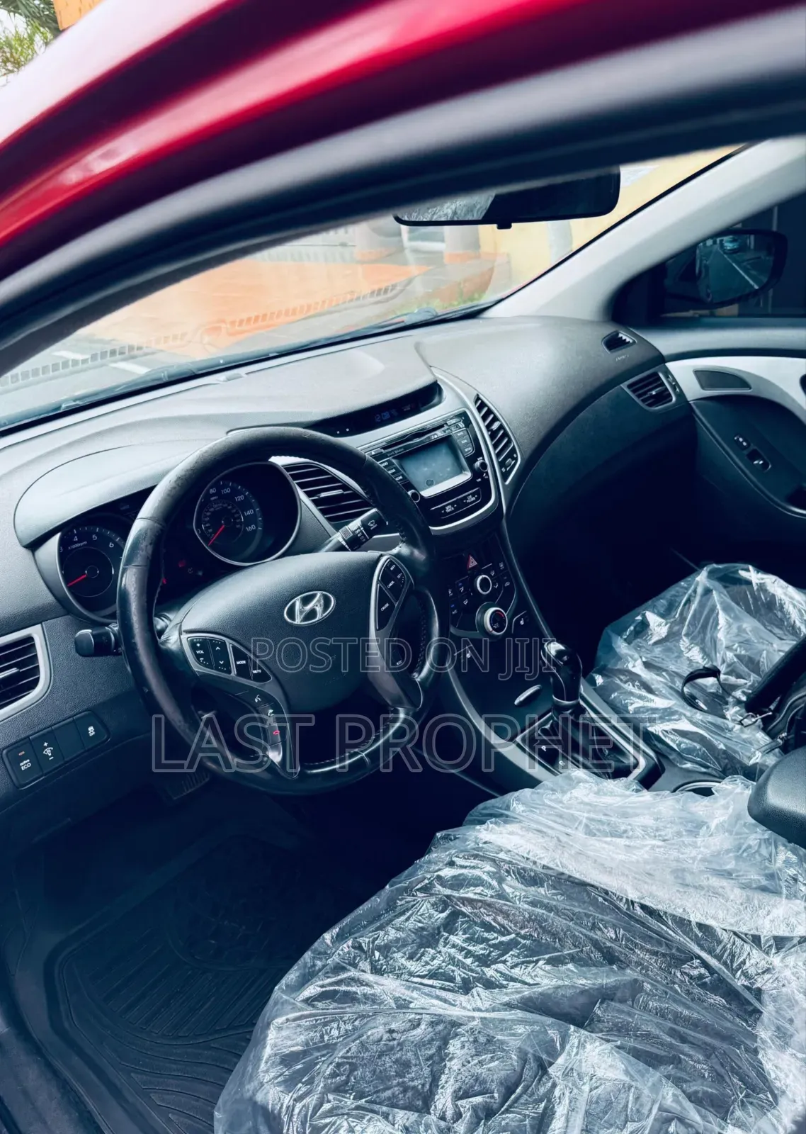 Toyota Vitz 2016 Red