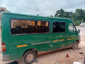 Mercedes-Benz Sprinter 2009 Green