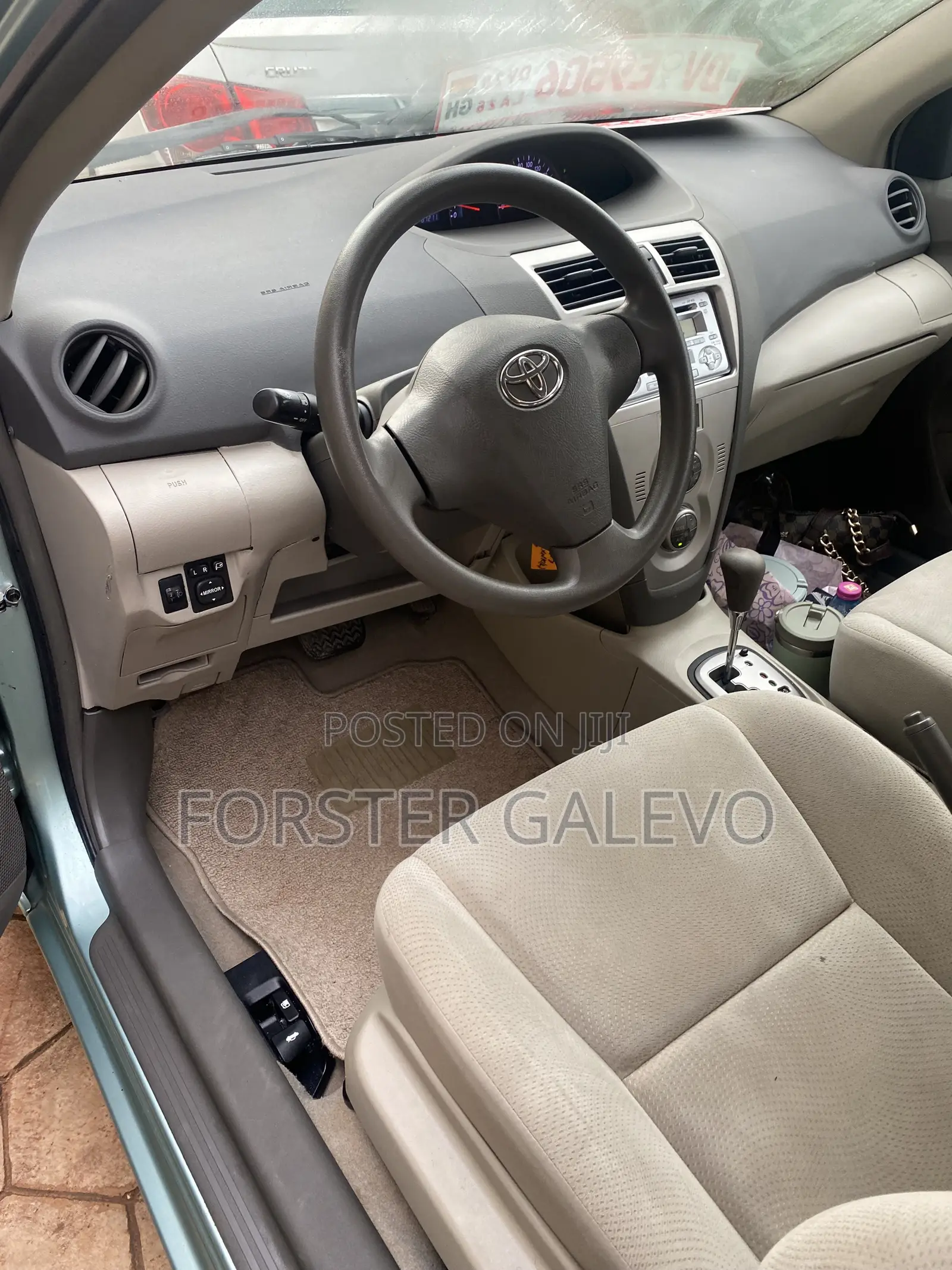 Toyota Belta 2010 Green